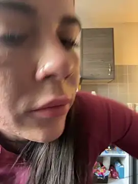 valentinalamont online show from 09/24/25, 03:51