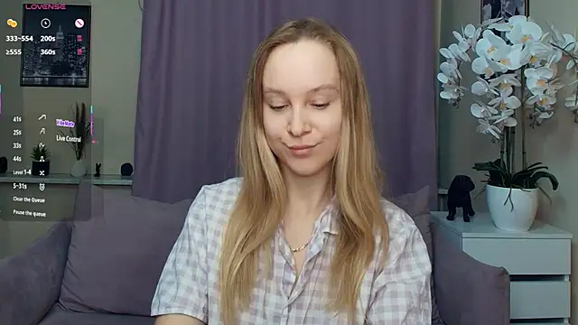 SoonMoor online show from 03/15/26, 06:37