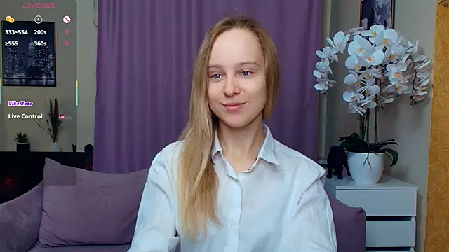 SoonMoor online show from 04/08/26, 06:42