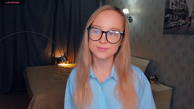 SoonMoor online show from 11/14/25, 06:11