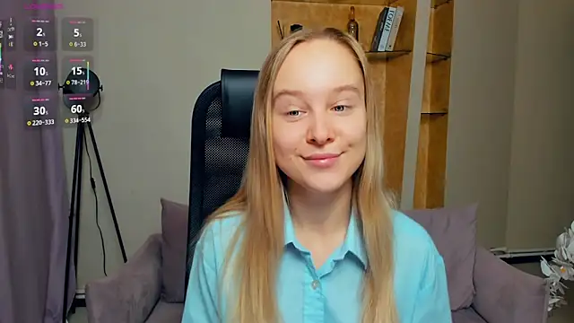 SoonMoor online show from 11/19/25, 07:36