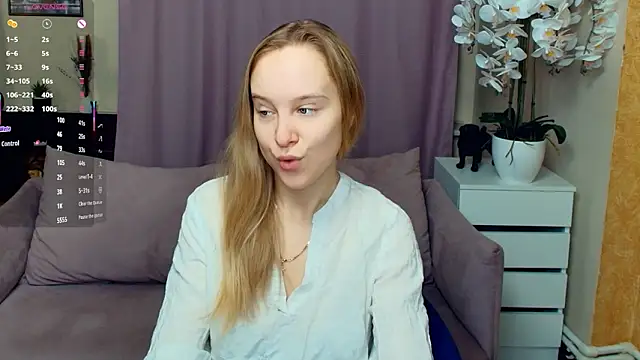 Snapshot of SoonMoor chatting on 01/31/26, 07:12 SoonMoor online show from 01/31/26, 07:12