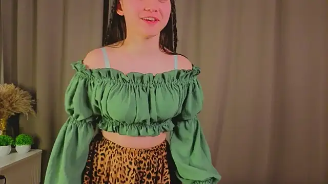 MargaretteRamp online show from 11/26/25, 11:10