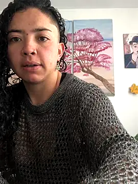 Snapshot of Paris_11 chatting on 11/20/25, 01:23 Paris 11 online show from 11/20/25, 01:23