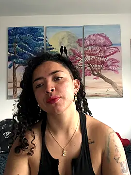 Snapshot of Paris_11 chatting on 09/23/25, 02:02 Paris 11 online show from 09/23/25, 02:02