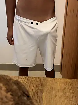 oconnnel online show from 11/30/25, 03:24