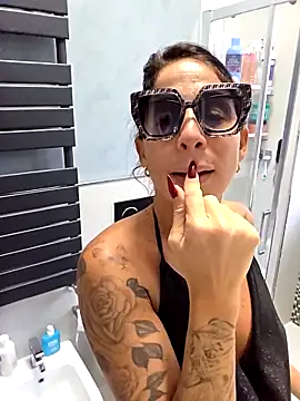 sexy7883 online show from 12/16/25, 09:35