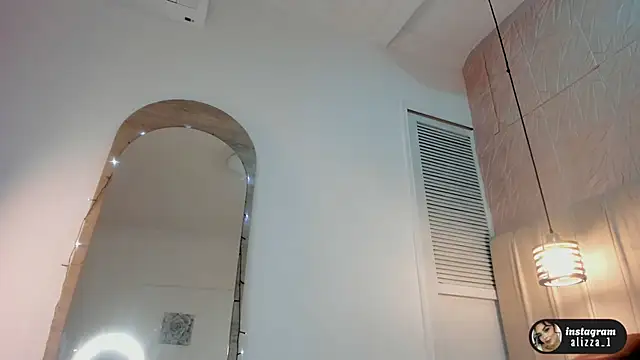 alizza  online show from 11/20/25, 11:44