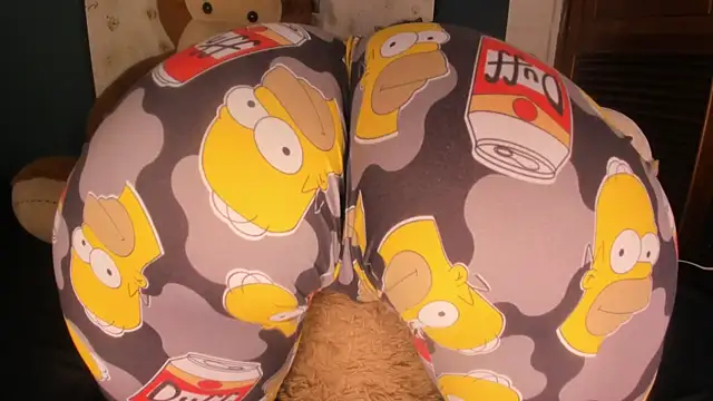 Snapshot of Gabby_Haze chatting on 09/23/25, 02:24 Gabby Haze online show from 09/23/25, 02:24