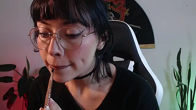 Ellyuwuw online show from 01/14/26, 10:13