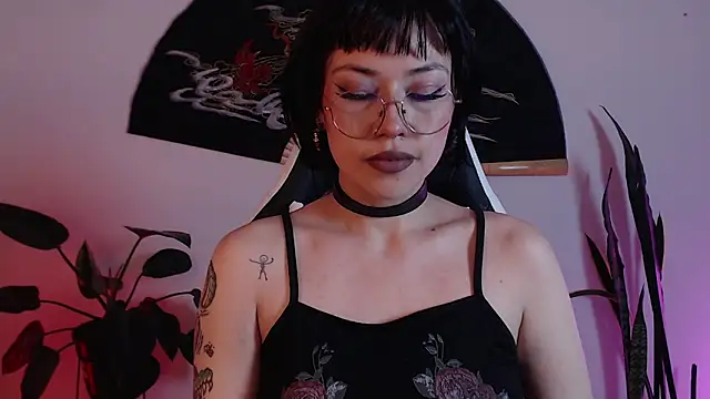 Ellyuwuw online show from 02/13/26, 11:38