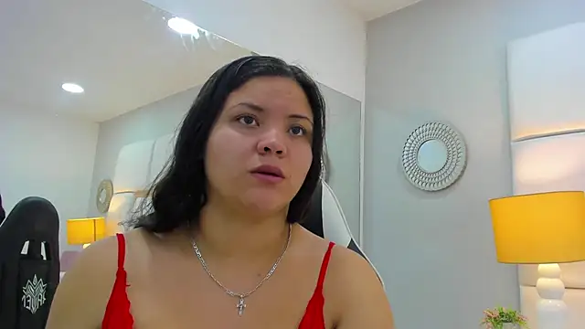 Snapshot of NahiaMonet chatting on 12/16/25, 11:36 NahiaMonet online show from 12/16/25, 11:36