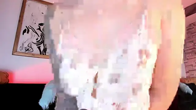 LolaXXXperience online show from 12/05/25, 12:04