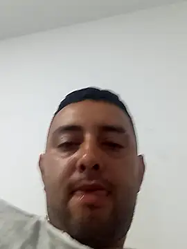 angelitocalientico online show from 10/06/25, 02:40