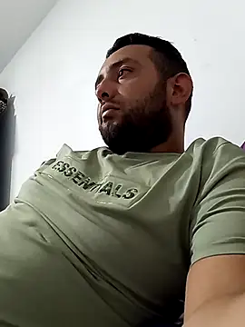 angelitocalientico online show from 10/01/25, 02:38