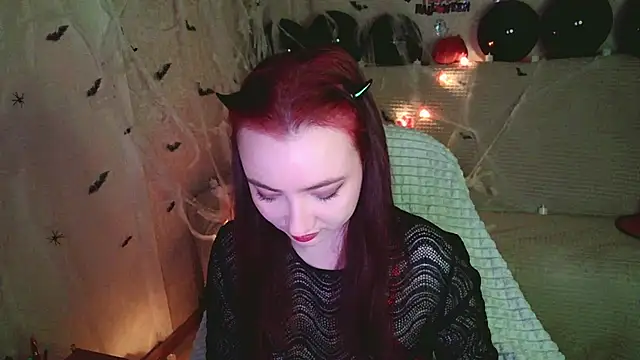 Micky Wood online show from 10/29/25, 03:33