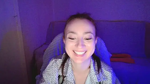 Snapshot of Micky_Wood chatting on 09/23/25, 02:35 Micky Wood online show from 09/23/25, 02:35