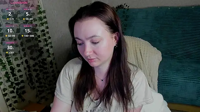 Snapshot of Micky_Wood chatting on 05/25/26, 06:06 Micky Wood online show from 05/25/26, 06:06