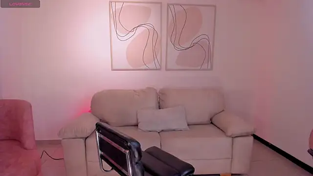 SussyBellX online show from 09/30/25, 08:37