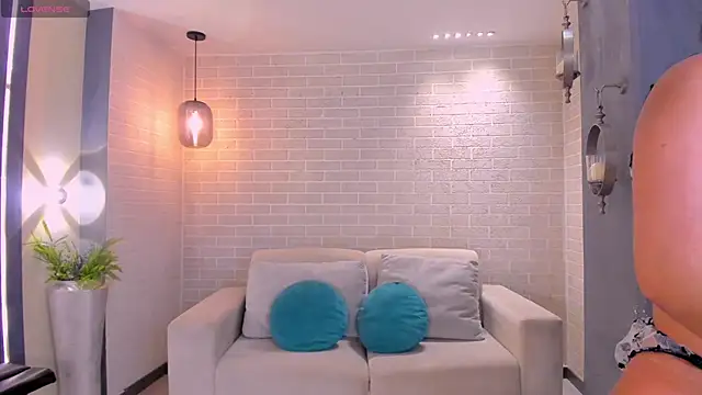 SussyBellX online show from 10/10/25, 08:09