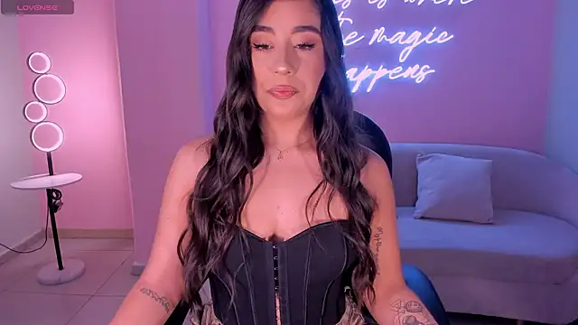 SussyBellX online show from 02/01/26, 04:00