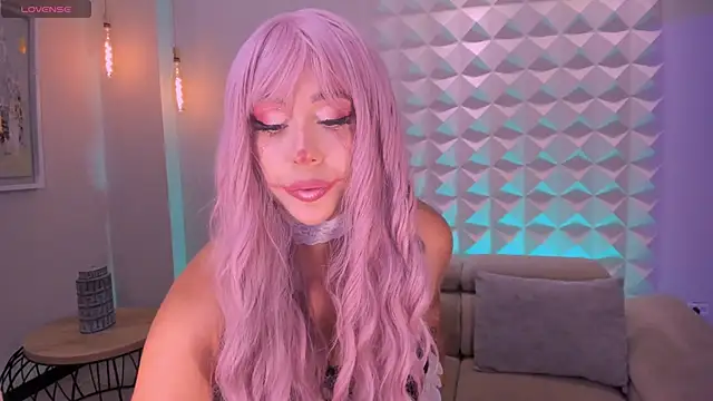 SussyBellX online show from 10/30/25, 09:11