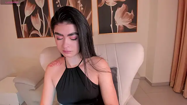 LucyWeiss  online show from 11/09/25, 06:56