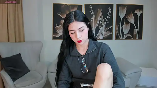 LaurentConnor online show from 10/19/25, 11:29