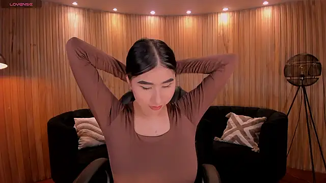 MayaMoretti  online show from 02/16/26, 05:28