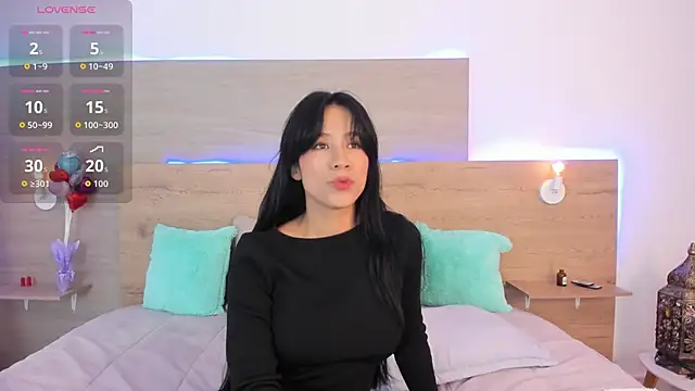 Snapshot of GinebraBrown chatting on 02/17/26, 06:38 GinebraBrown online show from 02/17/26, 06:38