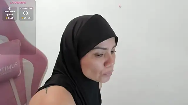 dalila kemur online show from 11/13/25, 04:11