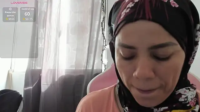 dalila kemur online show from 12/05/25, 05:11