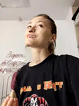 LillySvon online show from 03/23/26, 03:34