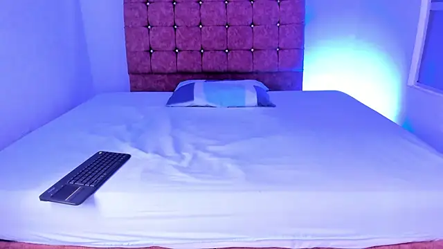 Ivy rae xxx online show from 12/18/25, 06:01