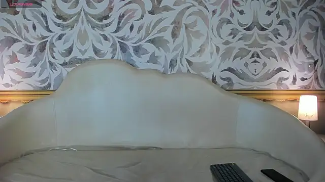 Snapshot of Ivy_rae_xxx chatting on 10/07/25, 01:45 Ivy rae xxx online show from 10/07/25, 01:45