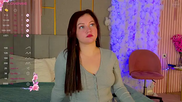 AnnySue  online show from 11/29/25, 05:07