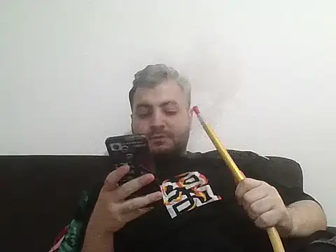 Snapshot of modelboy01 chatting on 04/12/26, 11:30 modelboy01 online show from 04/12/26, 11:30