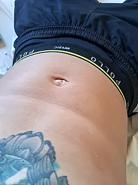 Skate012 online show from 04/14/26, 07:19