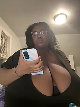 bunbun420247 online show from 02/23/26, 12:01