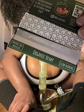 bunbun420247 online show from 10/12/25, 01:51