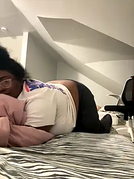 bunbun420247 online show from 01/07/26, 10:37