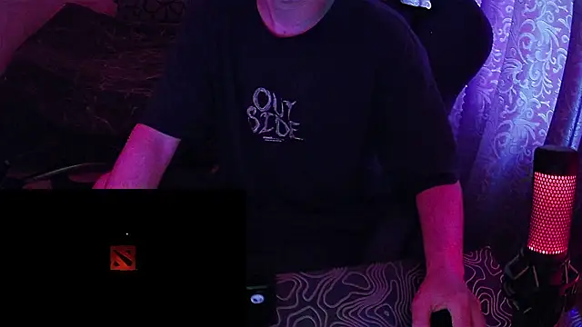 Snapshot of xXxHARDPORNxXx chatting on 07/16/26, 05:04 xXxHARDPORNxXx online show from 07/16/26, 05:04