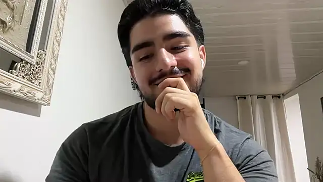 zayn maximoff online show from 05/14/26, 03:03