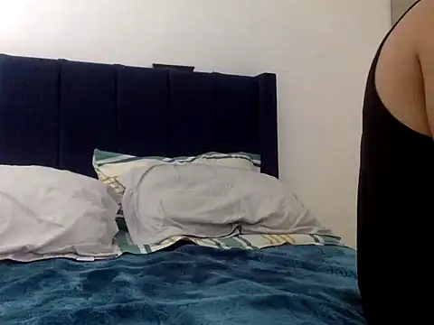 KianxxTeach online show from 09/26/25, 02:57