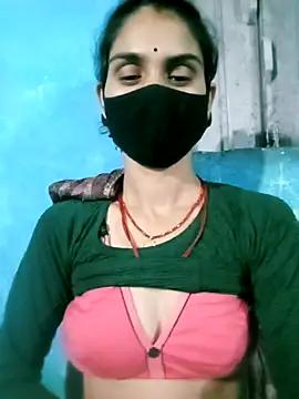 Snapshot of Nishaa_ji chatting on 10/06/25, 09:15 Nishaa ji online show from 10/06/25, 09:15