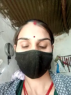 Nishaa ji online show from 12/05/25, 08:13