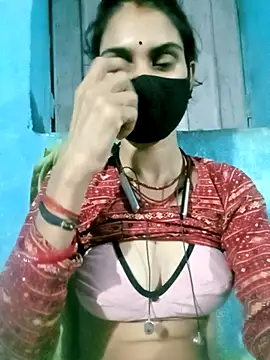 Snapshot of Nishaa_ji chatting on 10/05/25, 11:06 Nishaa ji online show from 10/05/25, 11:06
