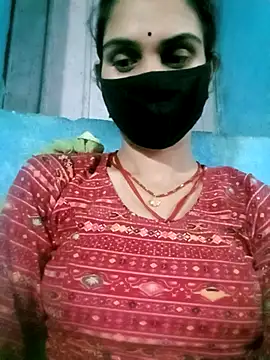 Snapshot of Nishaa_ji chatting on 09/18/25, 04:32 Nishaa ji online show from 09/18/25, 04:32