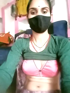 Snapshot of Nishaa_ji chatting on 09/28/25, 06:20 Nishaa ji online show from 09/28/25, 06:20