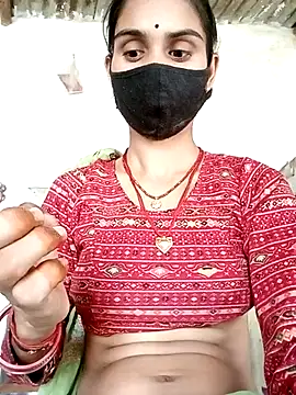 Snapshot of Nishaa_ji chatting on 10/13/25, 07:43 Nishaa ji online show from 10/13/25, 07:43